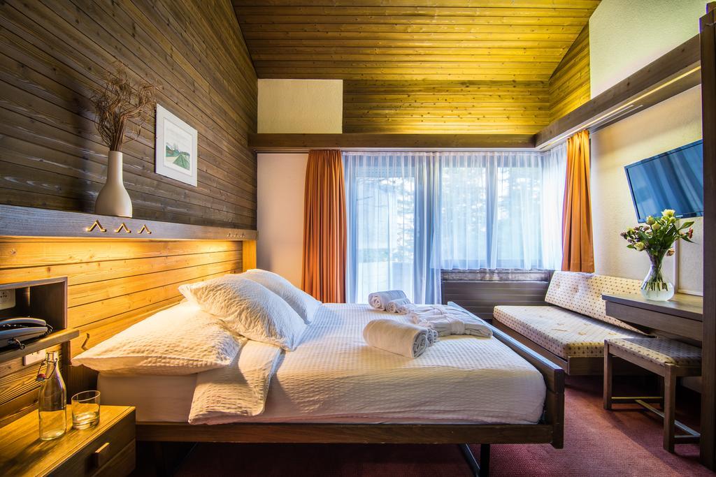 Hotel La Collina Saas-Fee Ngoại thất bức ảnh
