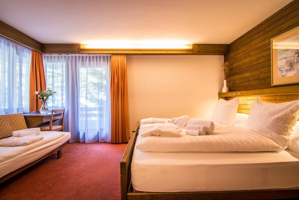 Hotel La Collina Saas-Fee Ngoại thất bức ảnh