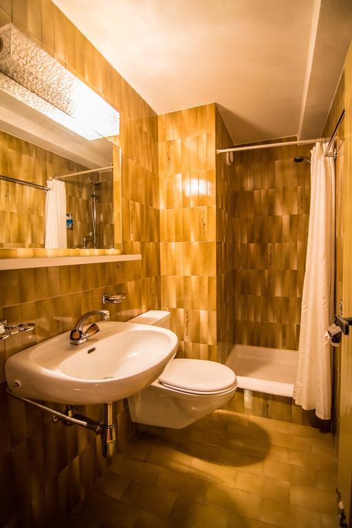 Hotel La Collina Saas-Fee Ngoại thất bức ảnh