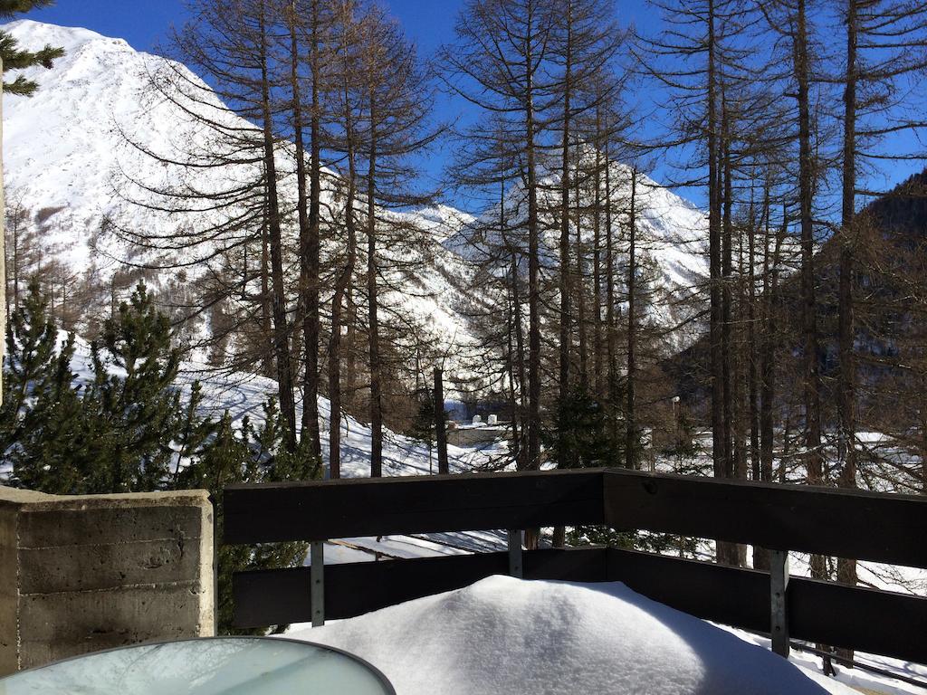 Hotel La Collina Saas-Fee Phòng bức ảnh