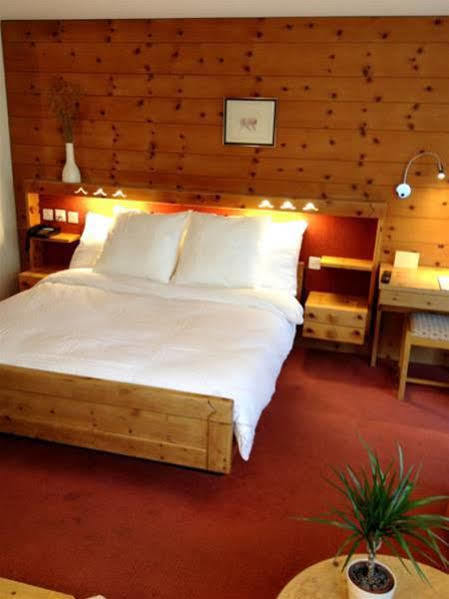 Hotel La Collina Saas-Fee Ngoại thất bức ảnh
