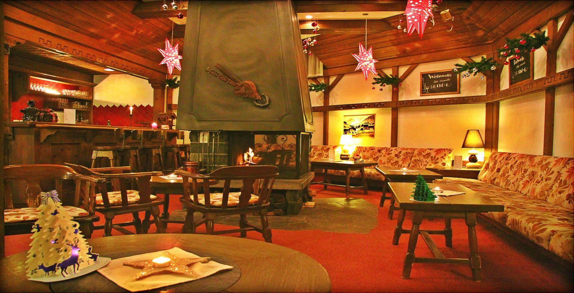 Hotel La Collina Saas-Fee Ngoại thất bức ảnh