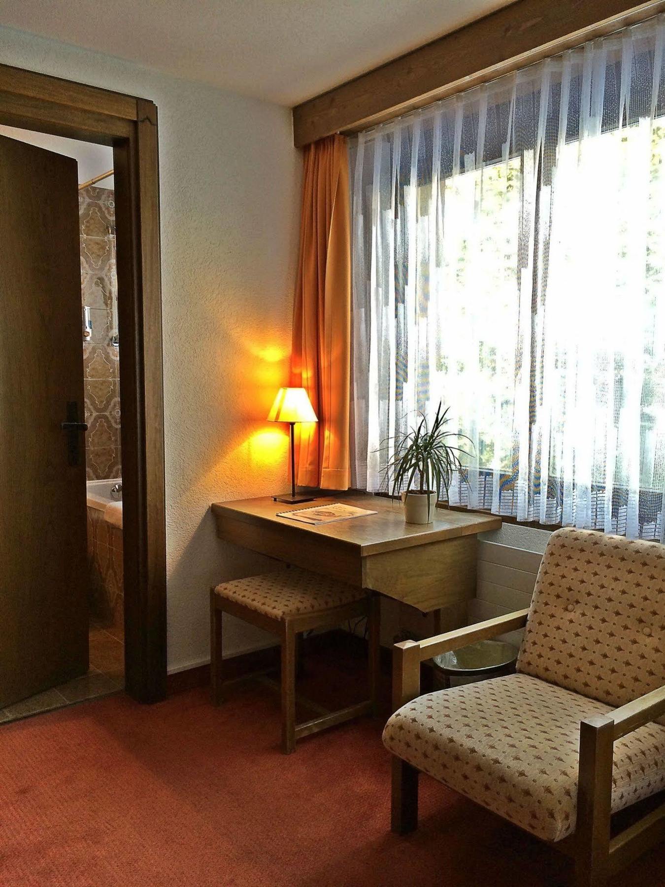 Hotel La Collina Saas-Fee Ngoại thất bức ảnh